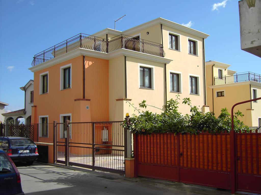 Bertolottu Residence Apartments 托尔托利 客房 照片