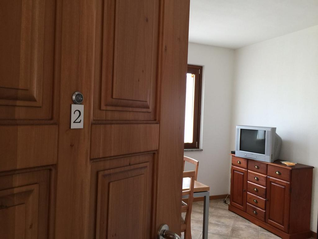 Bertolottu Residence Apartments 托尔托利 外观 照片